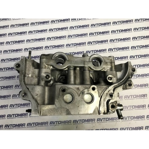 Головка двигателя Toyota Avensis T25 2.2 D-4D 2003-2008 1110129555